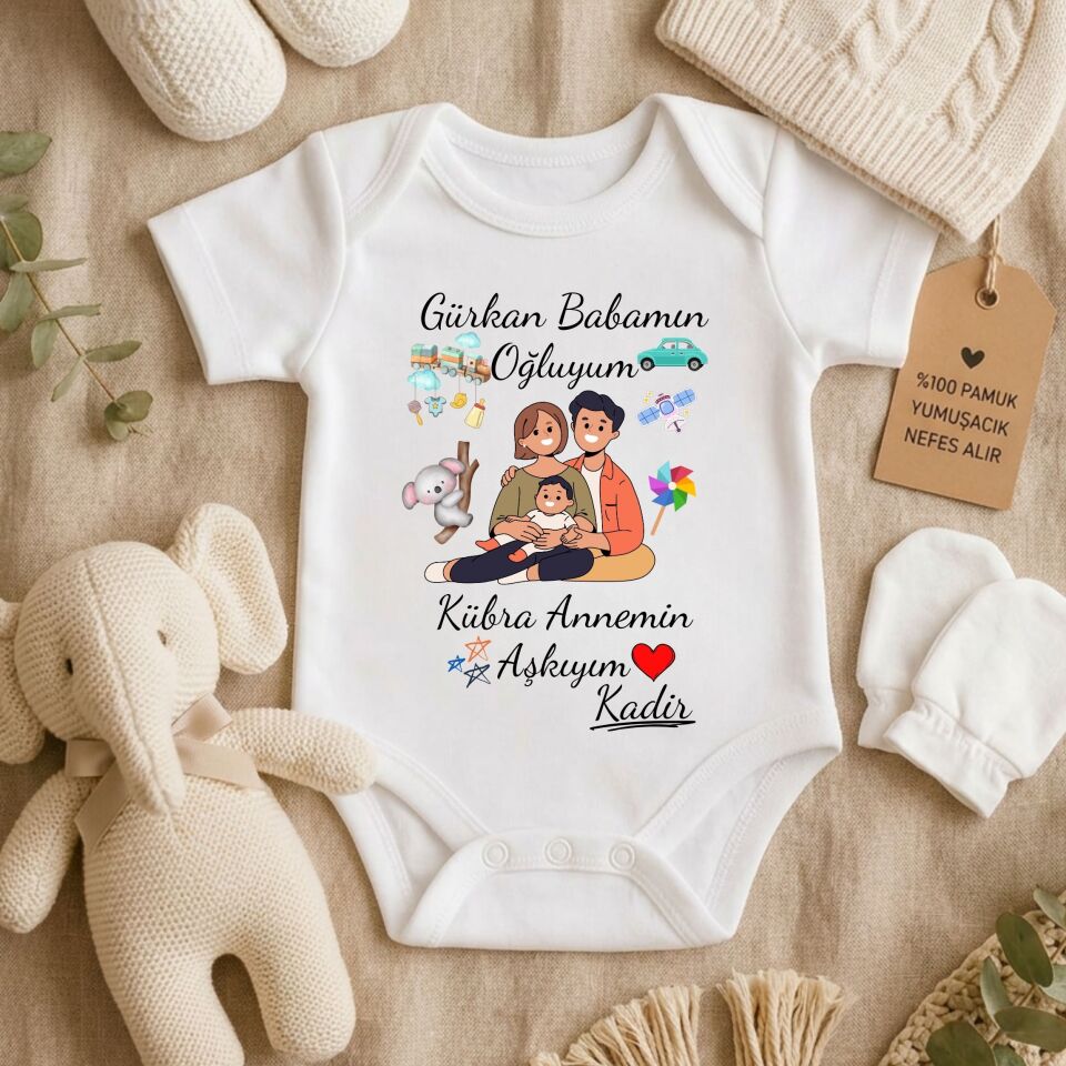 ''Babamın Oğlu, Annemin Aşkıyım'' Tasarımlı Kişiye Özel Bebek Zıbını – İsim Yazılı Sevgi Dolu Yenidoğan Hediye Body