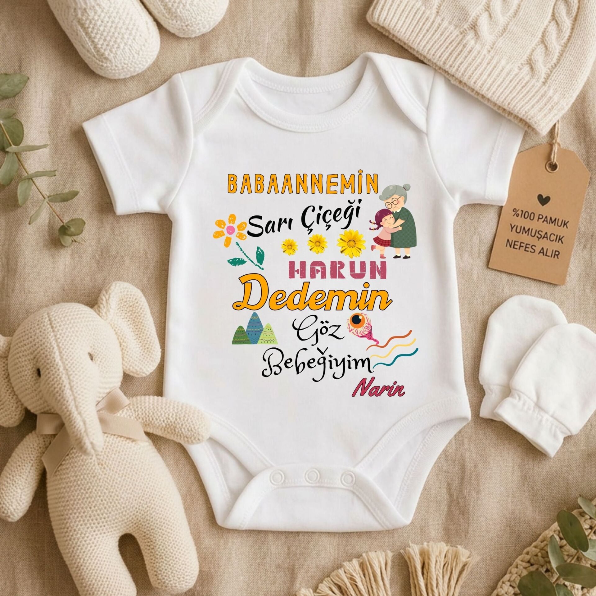 ''Babaannemin-Anneannemin Sarı Çiçeği, Dedemin Göz Bebeğiyim'' Tasarımlı Kişiye Özel Bebek Zıbını – İsim Yazılı Duygusal Yenidoğan Hediye Body