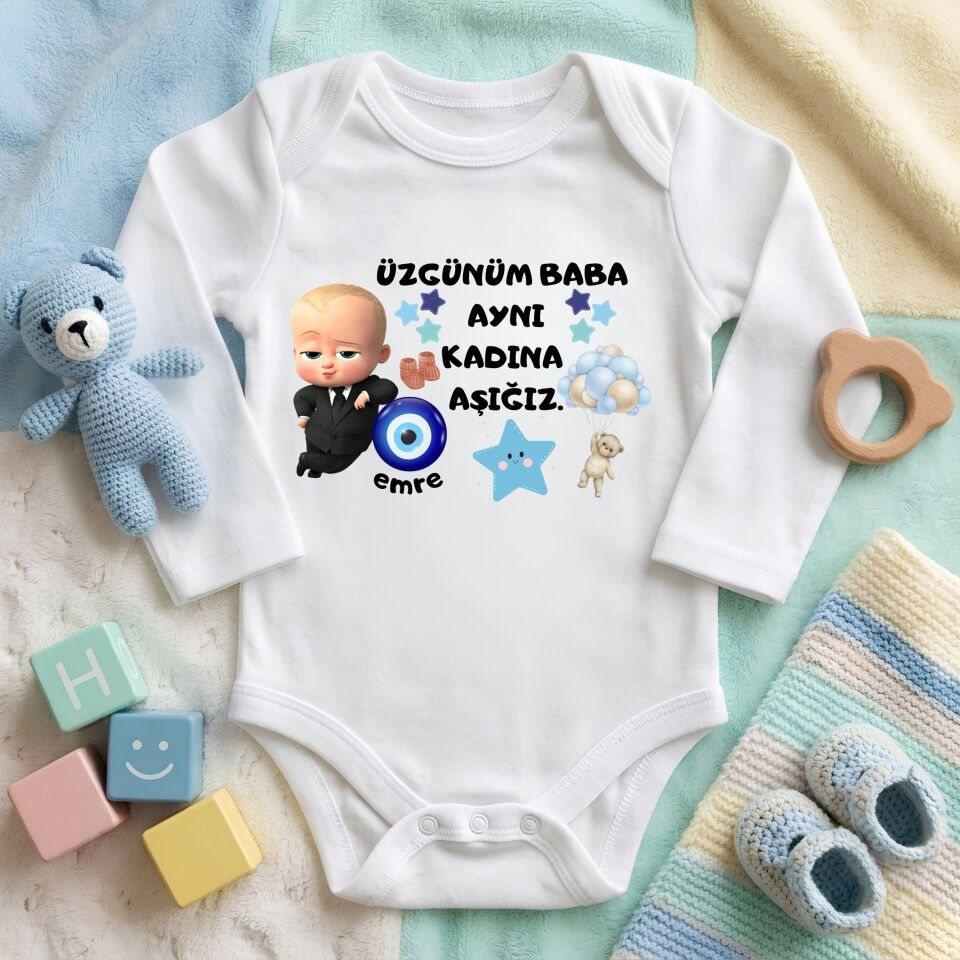 Kişiye Özel İsimli Bebek Zıbını – Üzgünüm Baba Aynı Kadına / Üzgünüm Anne Aynı Adama Aşığıız Esprili Pamuklu Bebek Body