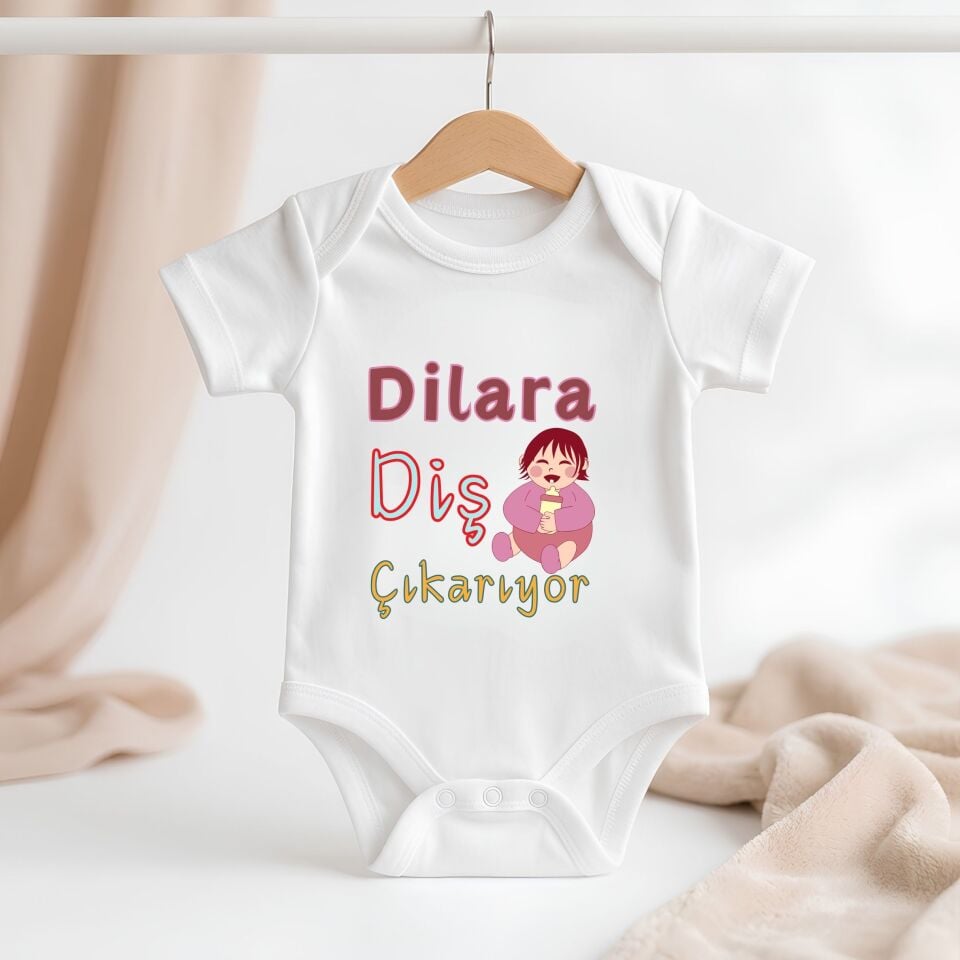 Kişiye Özel İsimli Diş Çıkarıyor Tasarımlı Bebek Zıbın %100 Pamuk Diş Buğdayı Hediyesi Bebek Zıbın