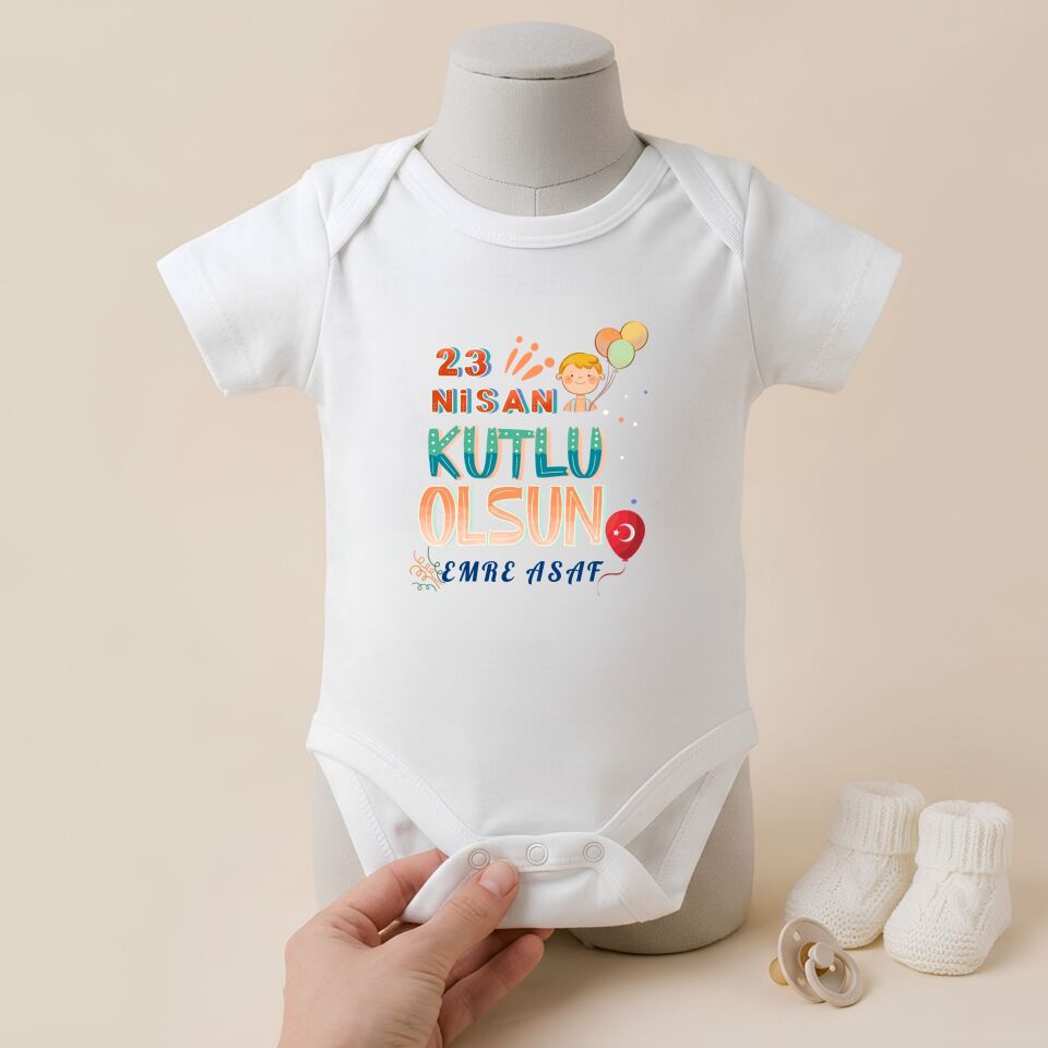 ''23 Nisan Kutlu Olsun'' Yazılı Kişiye Özel Bebek Zıbın