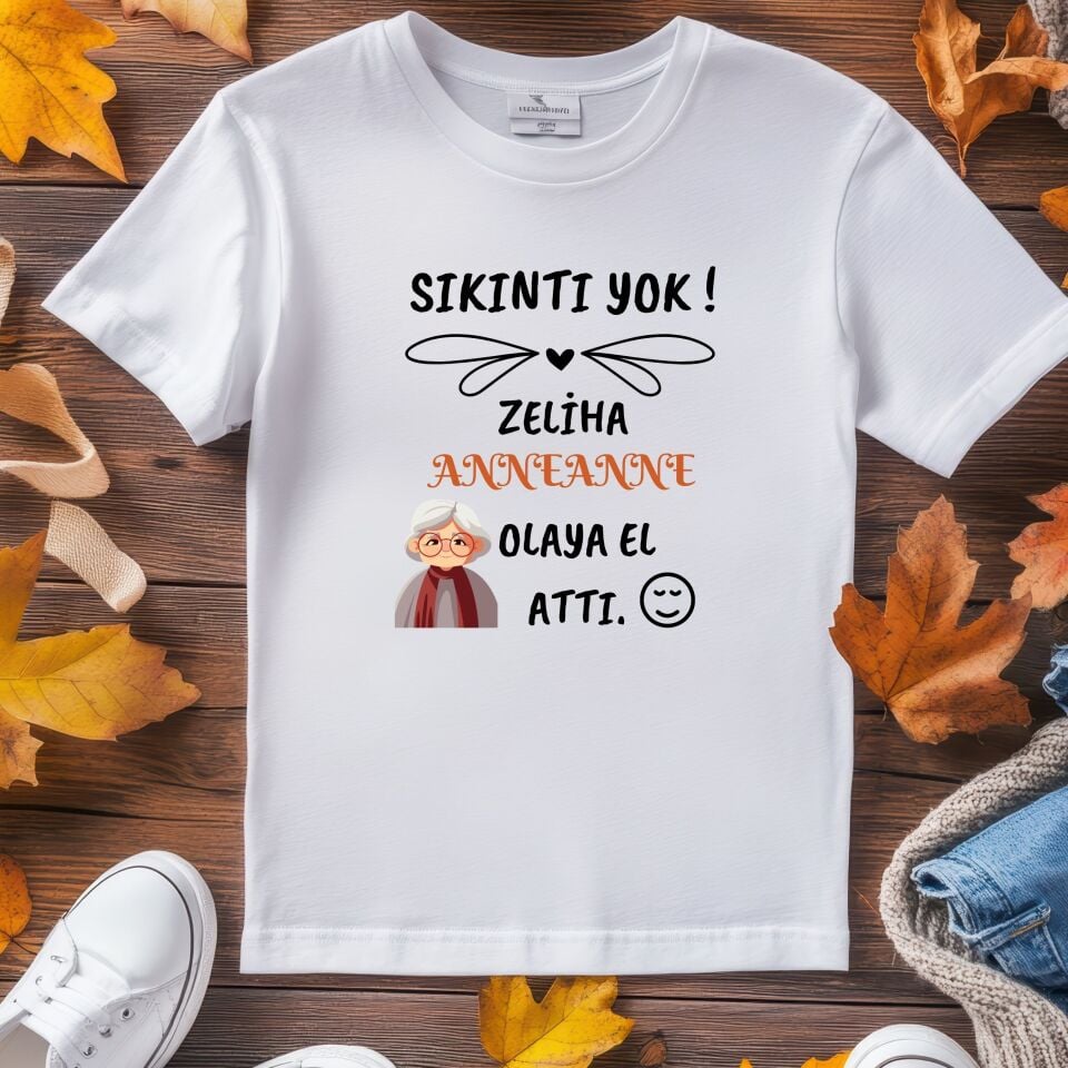 Sevimli Büyükanne Figürlü Kişiye Özel Çocuk Tişörtü - Sıkıntı Yok Olaya El Attı Tasarımlı